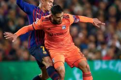 开云体育在线-里昂队全队表现出色拿下胜利