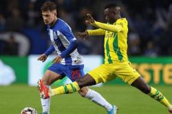 开云足球直播-塞尔塔客场作战，遭遇战术调整后依然难以获胜