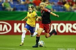 开云体育登录-包含法国羽毛球队碾压英格兰羽毛球队，陶菲克关键制胜的词条