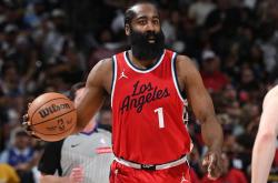 开云平台-火箭逆转法国男篮，哈里斯惊艳世界