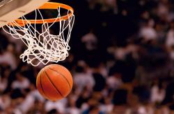 开云体育中国官网-新王加冕还是时代序曲？拉沃尔杯险胜ATP总决赛，辛纳点燃的不仅是赛场