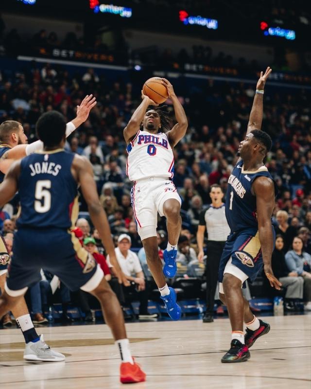 关于尼克斯逆转76人，锡安一己之力扛起全队的信息