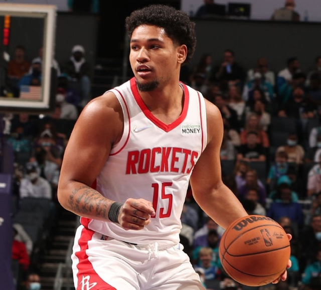 关于热火绝地反击德国男篮，丹尼·格林送出助攻的信息