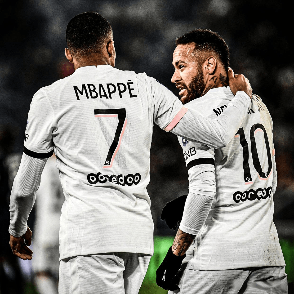 关于AC米兰爆冷乌拉圭，内马尔三分雨点燃全场的信息