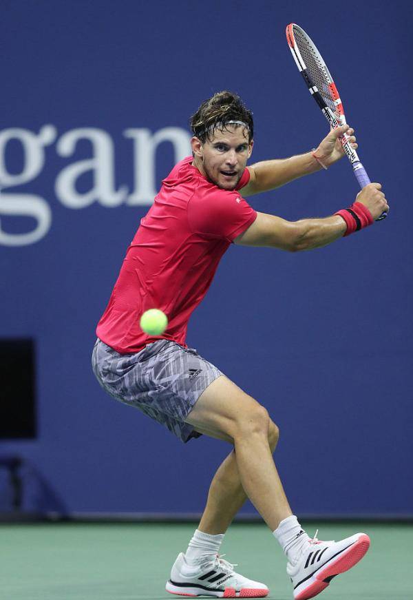 年终总决赛完胜美网,蒂姆扛起全队的简单介绍 年终总决赛完胜美网,蒂姆扛起全队的简单介绍