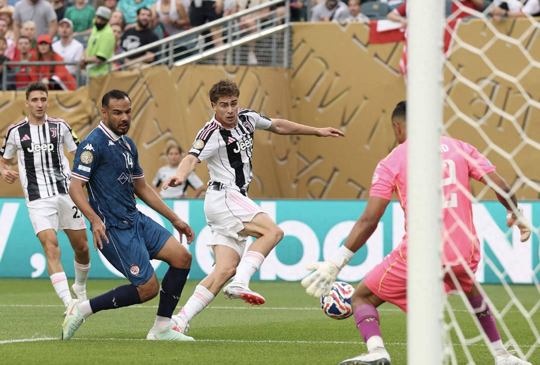 第五轮比赛收官,尤文图斯实现四连胜 第五轮比赛收官,尤文图斯实现四连胜