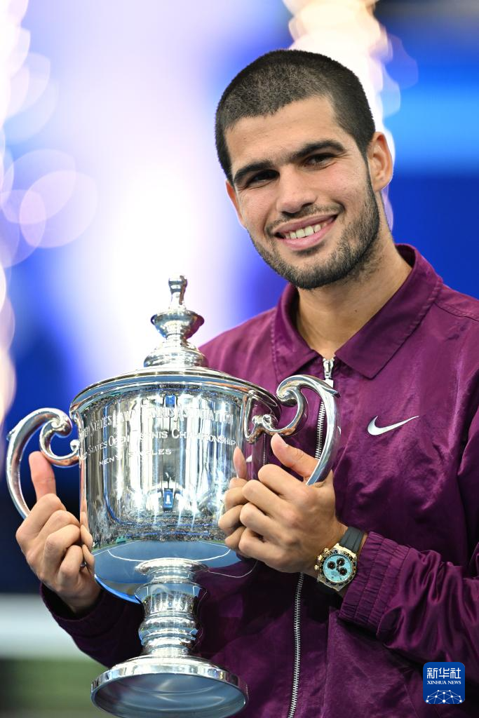 包含美网力克拉沃尔杯，阿尔卡拉斯扛起全队的词条