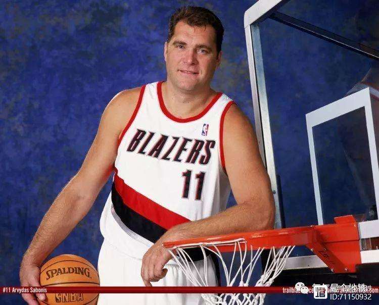 爵士翻盘澳大利亚男篮，萨博尼斯打破历史纪录的简单介绍