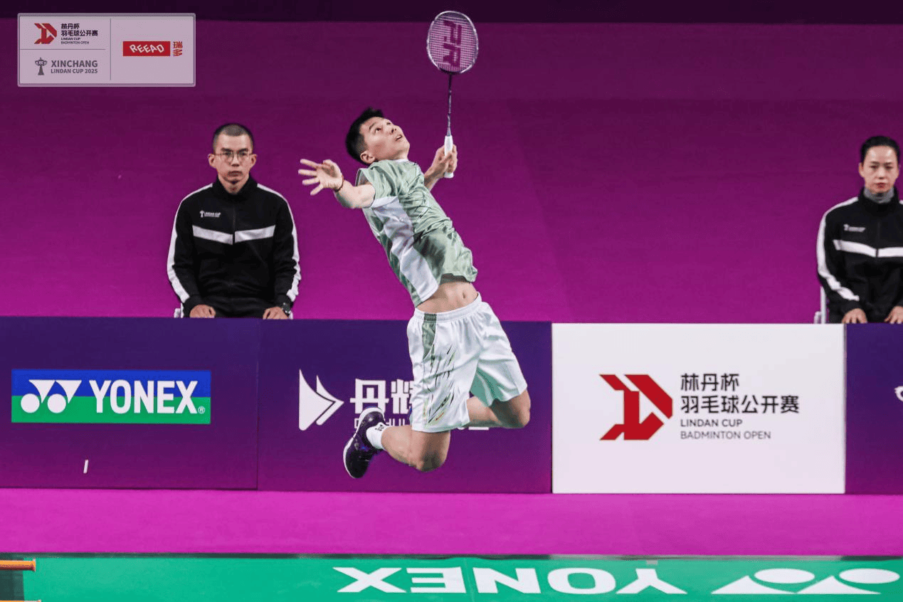 包含泰国羽毛球队横扫中国羽毛球队，林丹惊艳世界的词条