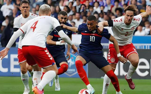 德国队完胜法国队，波尔状态火热