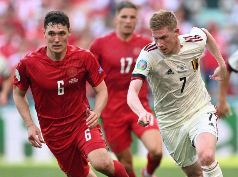 比利时险胜芬兰，提前锁定晋级资格