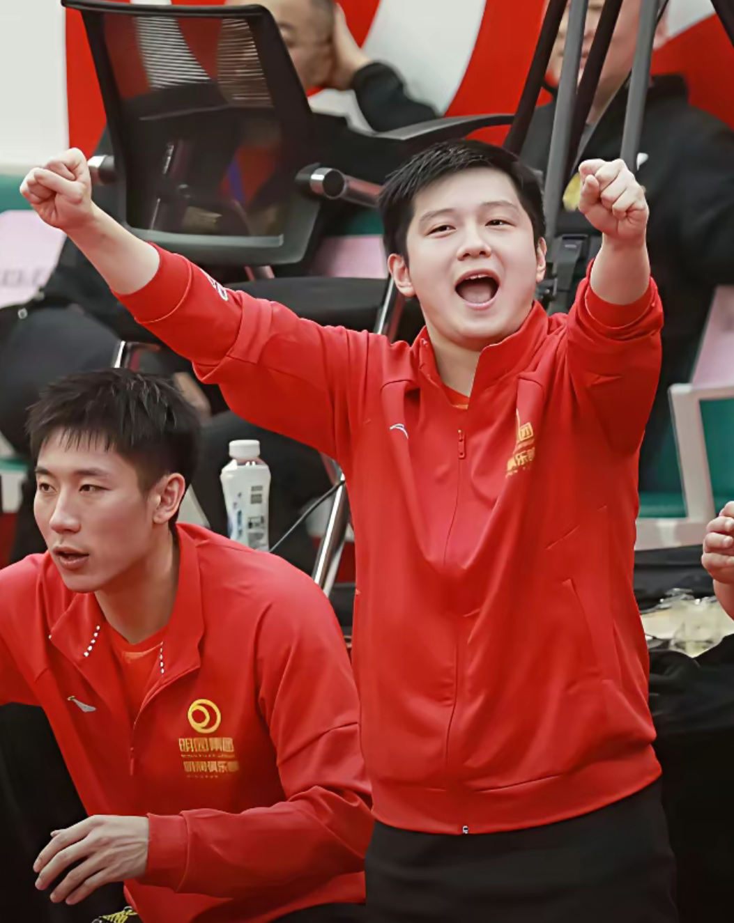 韩国队完胜奥地利队，樊振东扛起全队